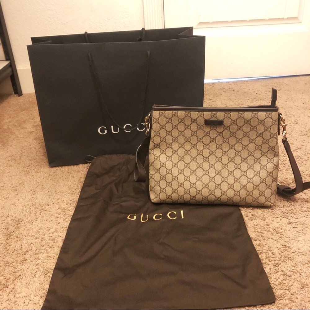 Gucci Messenger Bag